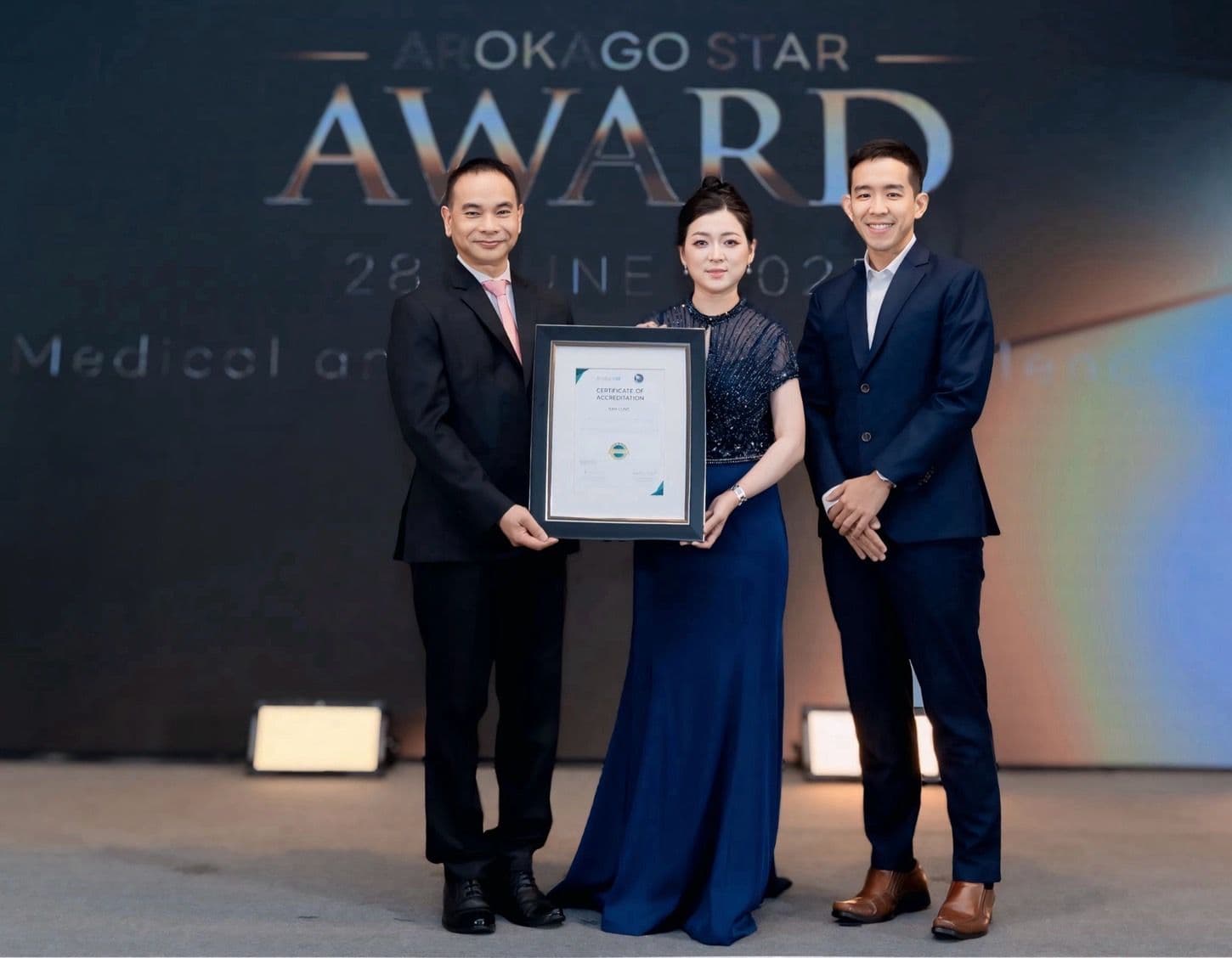 สยาม คลินิก รับรางวัล ArokaGO Star Award 2025 ต้นแบบด้านการท่องเที่ยวเชิงการแพทย์และสุขภาพ
