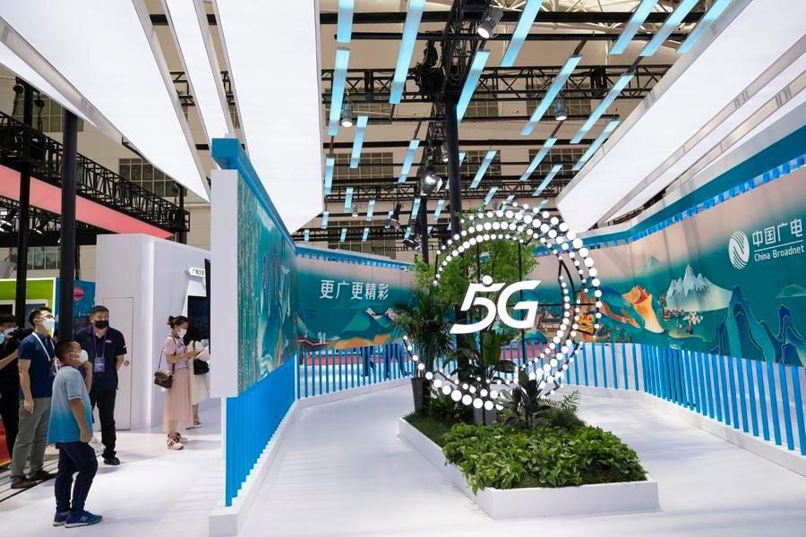 จีนมีสถานีฐาน 5G ทะลุ 4.39 ล้านแห่ง เข้าถึงผู้ใช้เกือบ 76%
