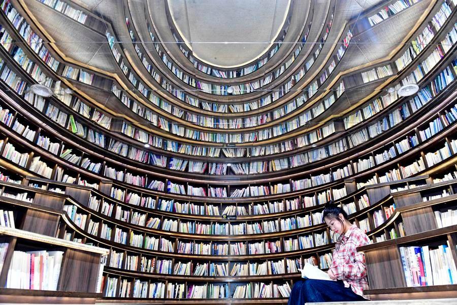 สำรวจพบอัตรา 'อ่านหนังสือ' ของผู้ใหญ่ในจีนสูงแตะ 82.1%