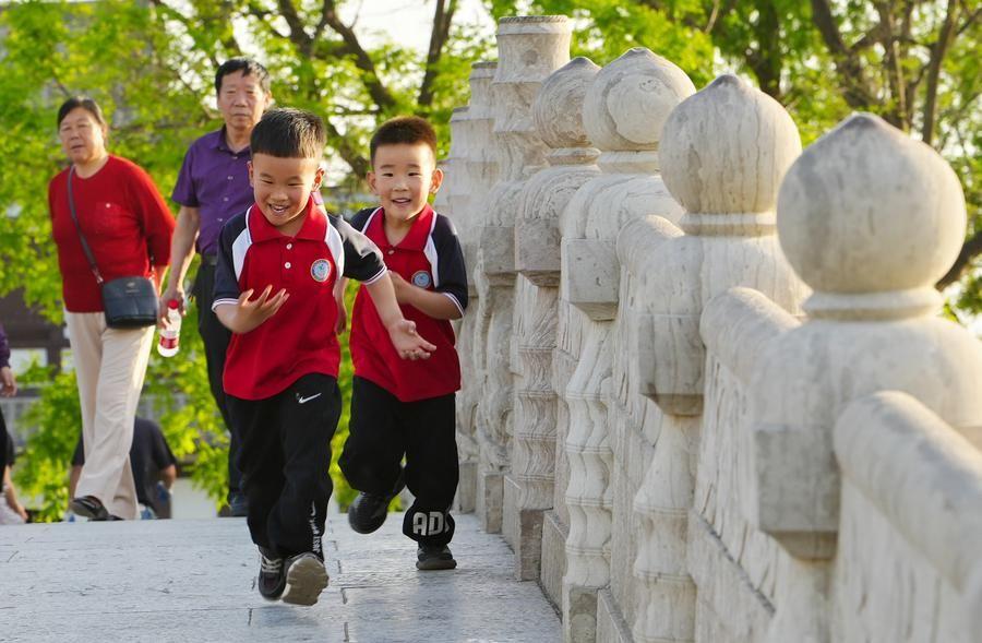 จีนดำเนินคดีอาชญากรรมต่อผู้เยาว์กว่า 5.5 หมื่นคดีในปี 2024