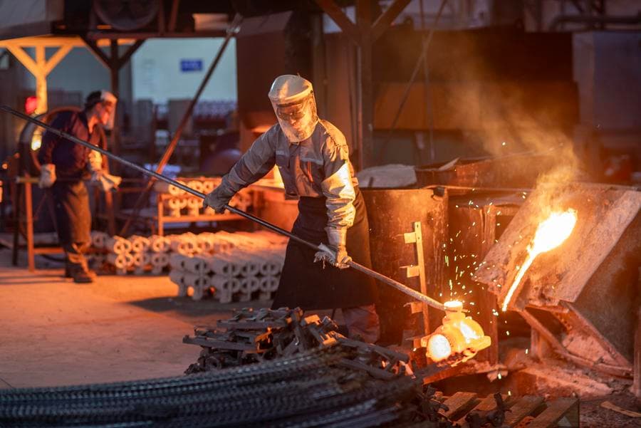 แรงงานจีนหวนทำงานแข็งขัน หลังหมดช่วงหยุดยาววันชาติ