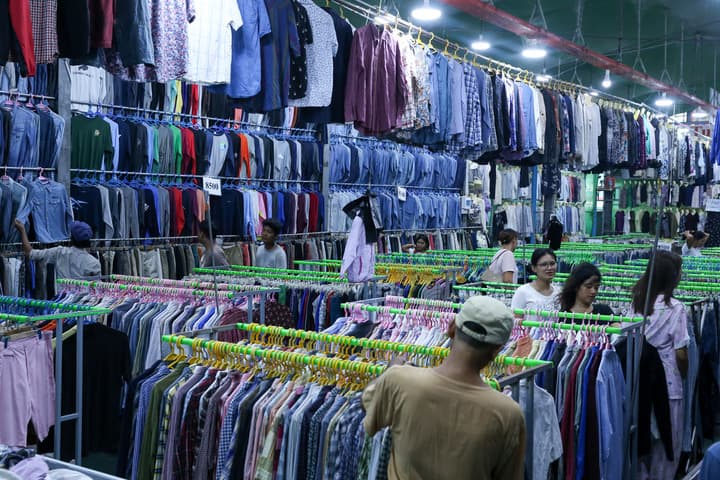 อุตฯ เสื้อผ้า 'เมียนมา' มุ่งสร้างอาชีพ ผ่านหลักสูตรตัดเย็บพื้นฐาน