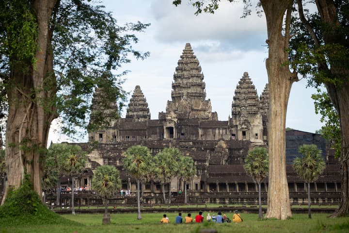 กัมพูชาไฟเขียวธนาคาร-สถาบันบริการชำระเงิน รองรับ 'สินทรัพย์ดิจิทัล