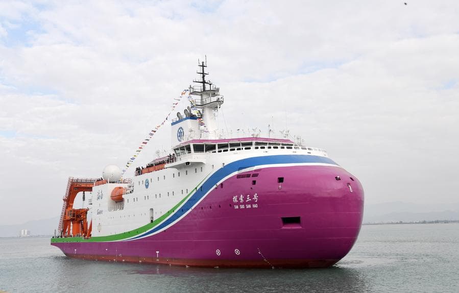 เรือวิจัยวิทย์-โบราณคดีในทะเลลึก ฝีมือจีน ประจำการในซานย่า