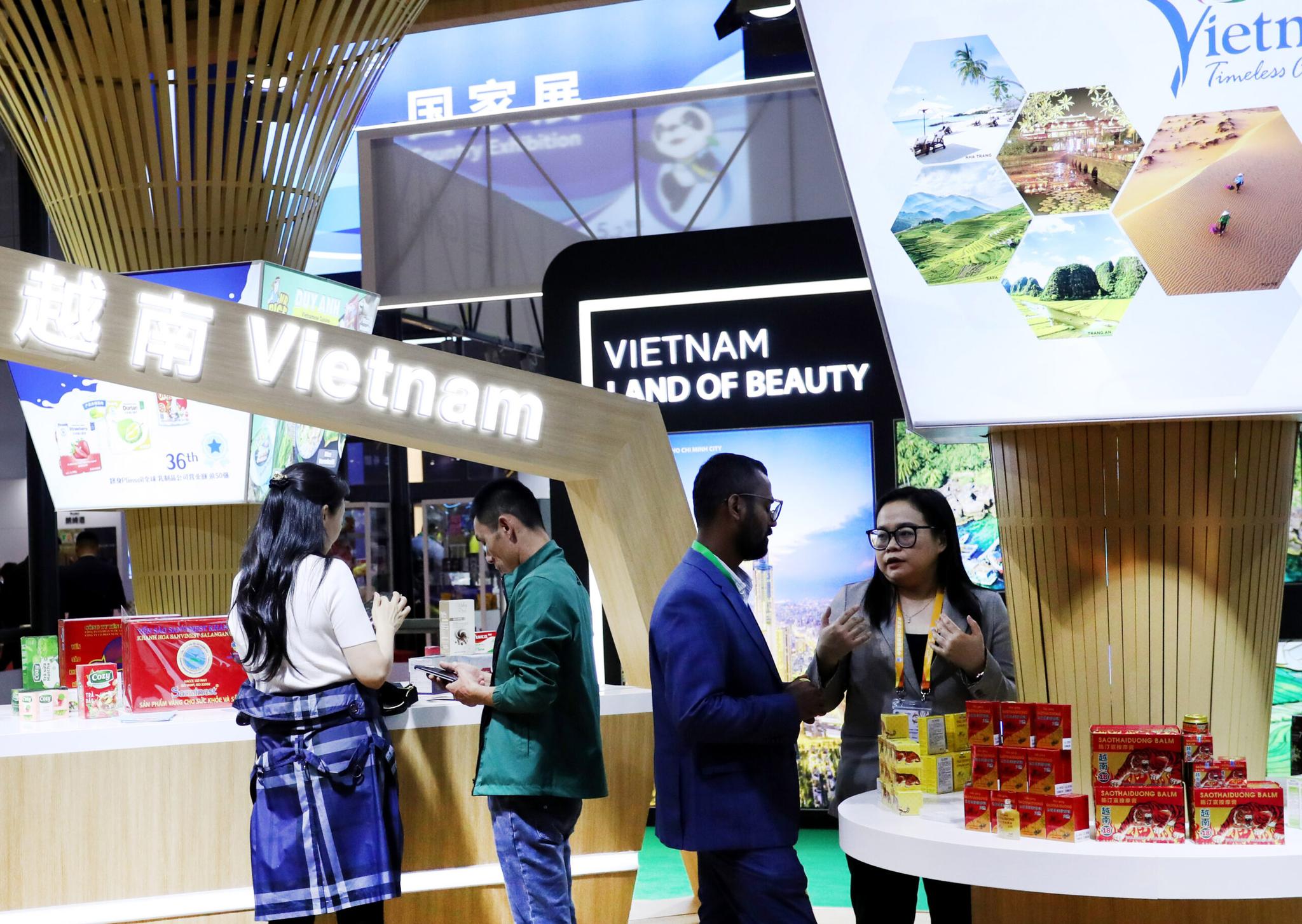 คาดเวียดนามมี 'รายได้อีคอมเมิร์ซ' กว่า 2.5 หมื่นล้านดอลล์ ในปี 2025