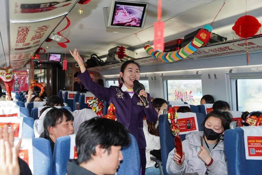 อันฮุยจัดรถไฟสายวัฒนธรรม เติมสีสันมหกรรมชุนอวิ้น