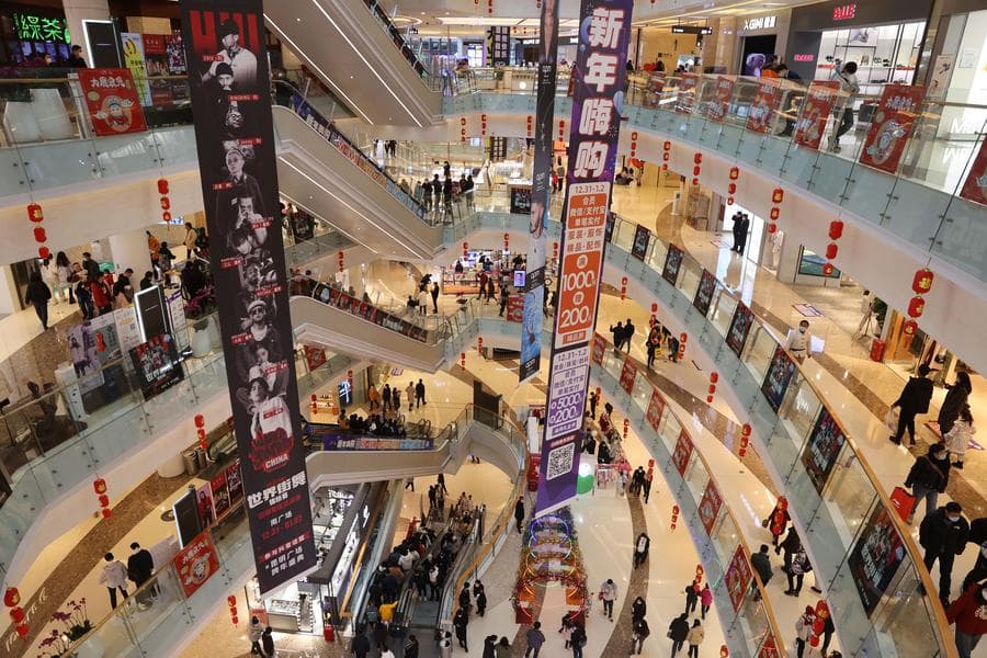 จีนดำเนินคดีผู้ก่ออาชญากรรม 'สินค้าปลอม' ในปี 2024 กว่า 2.1 หมื่นราย