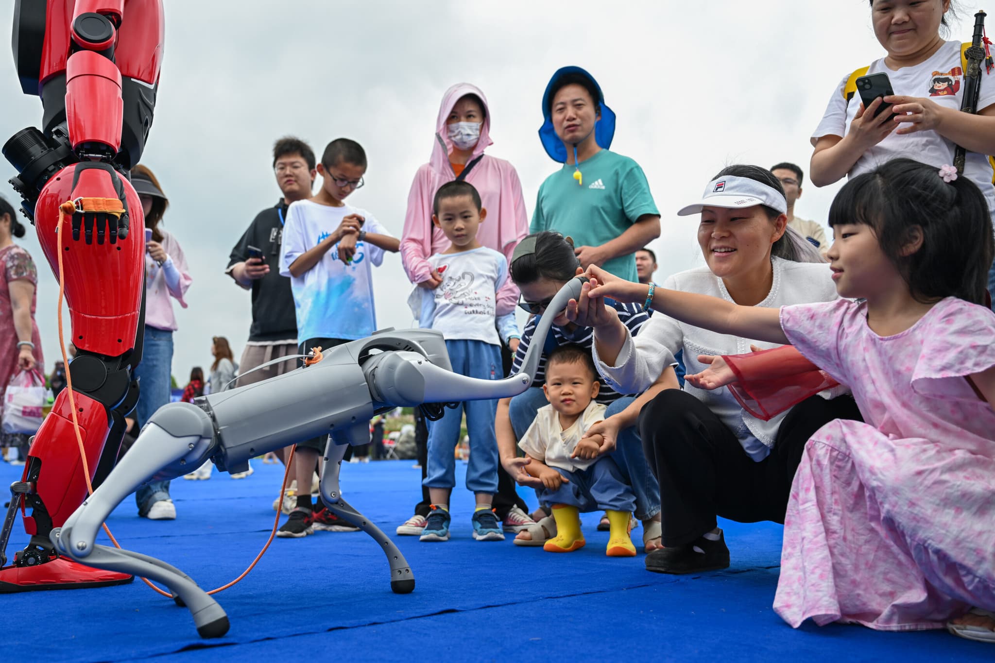 ข้อมูลภาษีเผย 'พลังการผลิตใหม่ที่มีคุณภาพ' ของจีนเติบโตต่อเนื่อง