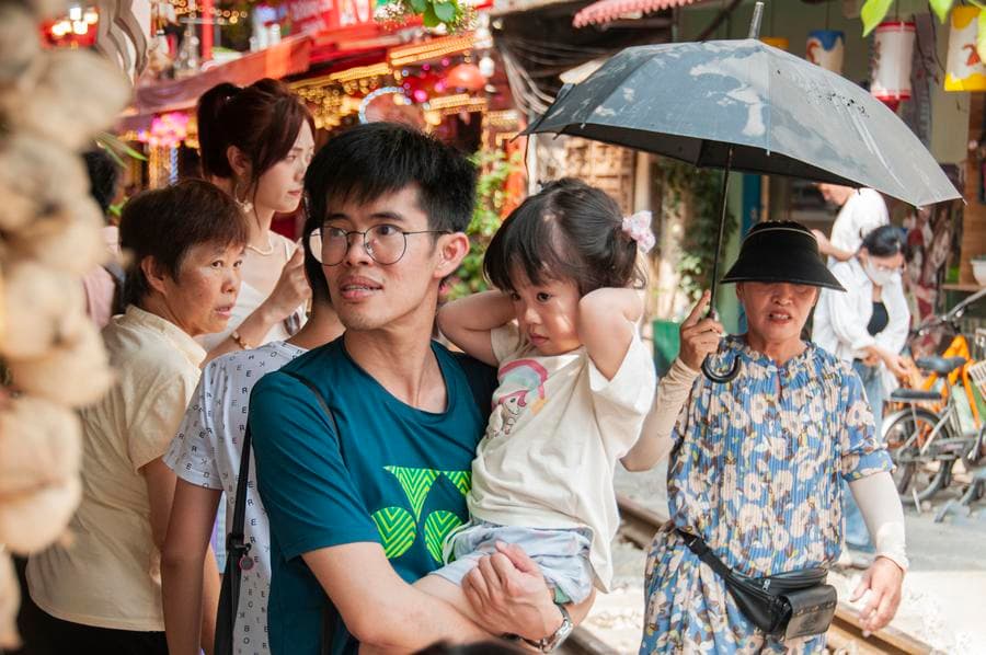 โฮจิมินห์' เล็งเพิ่มเงินสนับสนุน หวังกระตุ้นประชาชนมีลูก