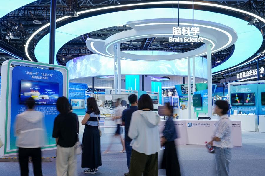 จีนลุยพัฒนา 'ส่วนต่อประสานสมอง-คอมพ์' ปั้นอุตสาหกรรมขั้นสูง