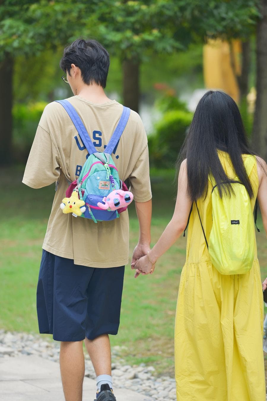 หนุ่มสาวจีนฮิต 'ตุ๊กตาห้อยกระเป๋า' หนุนการบริโภครูปแบบใหม่โตพุ่ง