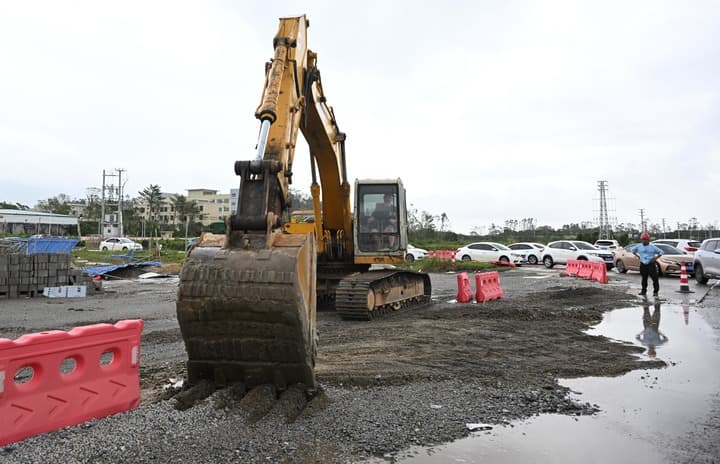 กวางตุ้งเร่งฟื้นฟูหลังภัยพิบัติ ขณะ 'ไต้ฝุ่นรากาซา' อ่อนกำลังแล้ว