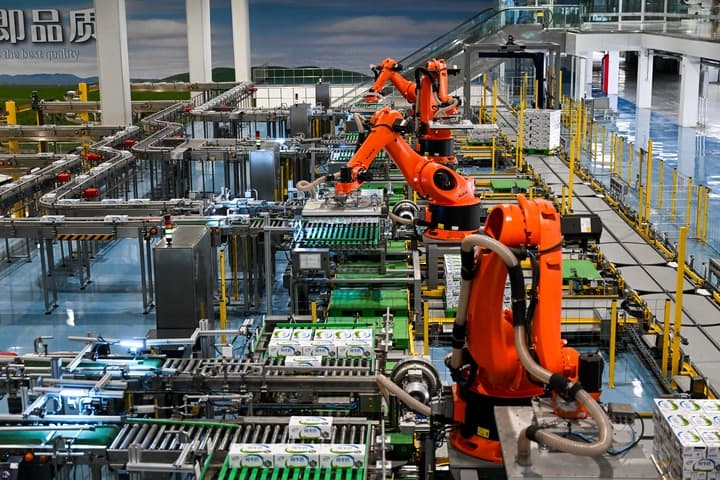 จีนเผยลงทุน 'สินทรัพย์ถาวร' แปดเดือนแรก ทะลุ 32 ล้านล้านหยวน