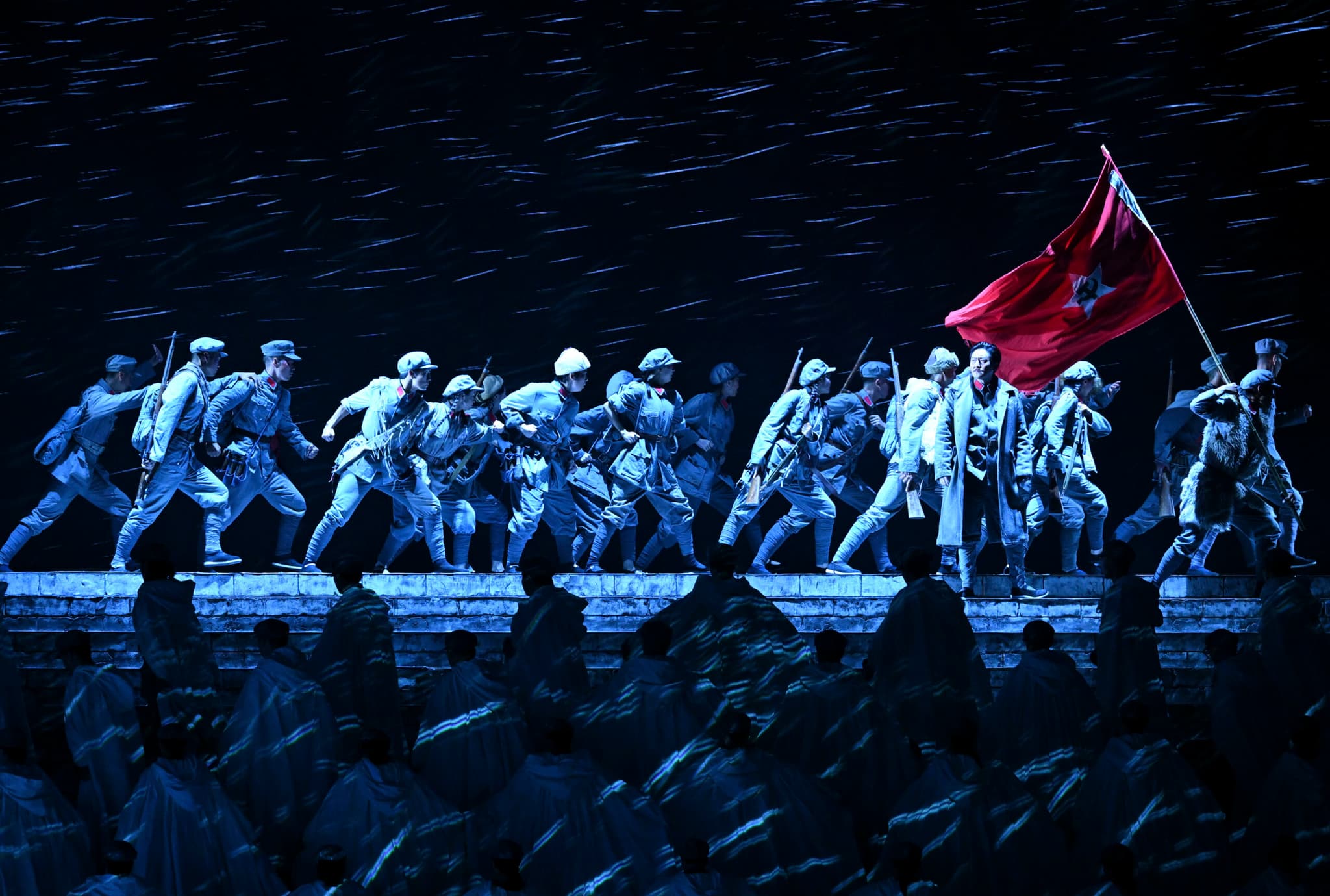 ชัยชนะของจีนในสงครามโลกครั้งที่ 2 สร้างเงื่อนไขเอื้อฟื้นฟูชาติจีน