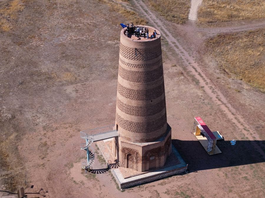 ปีน 'หอคอยบูรานา' มรดกโลกเปี่ยมมนต์ขลังในคีร์กีซสถาน