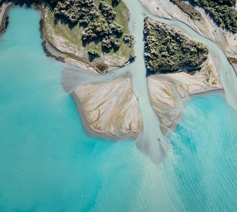 เสน่ห์ทะเลสาบ 'อิสซิคคุล' บนภูเขาสูงในคีร์กีซสถาน