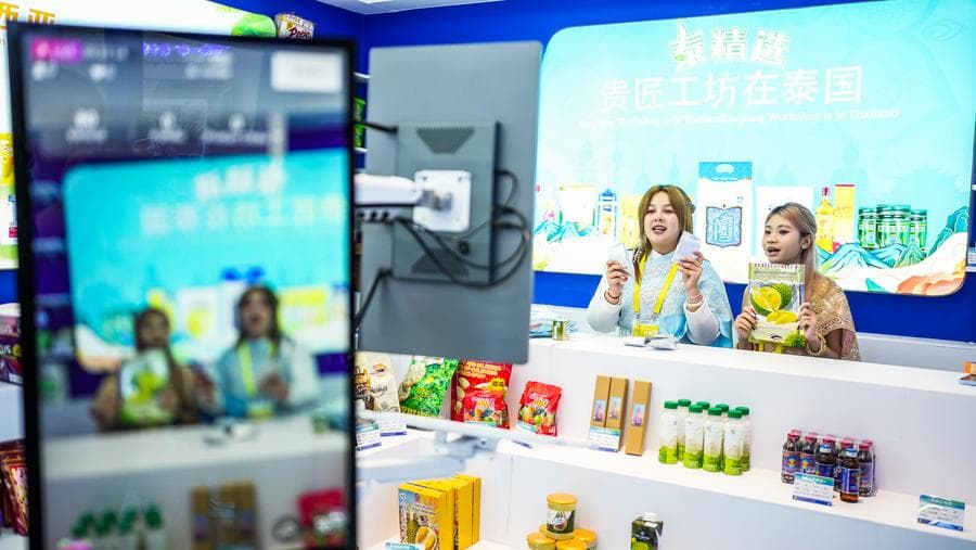 จีนครองตำแหน่ง 'คู่ค้า' รายใหญ่สุดของ 'อาเซียน' ต่อเนื่อง 16 ปี