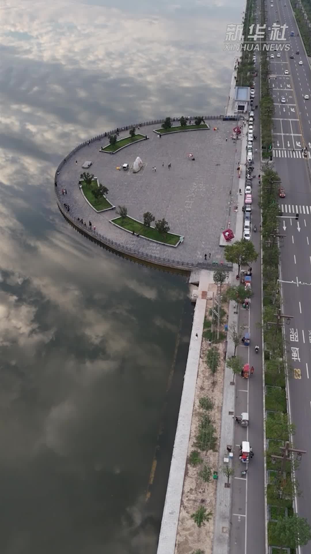 ผืนน้ำสะท้อนท้องฟ้า เนรมิตฉาก 'ถนนแห่งสรวงสวรรค์' ในซานซี