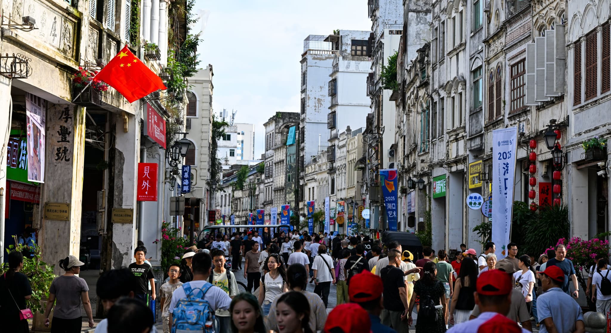 ชาวจีนแห่เที่ยวฉลองหยุดยาววันชาติ หนุนท่องเที่ยวเชิงวัฒนธรรม