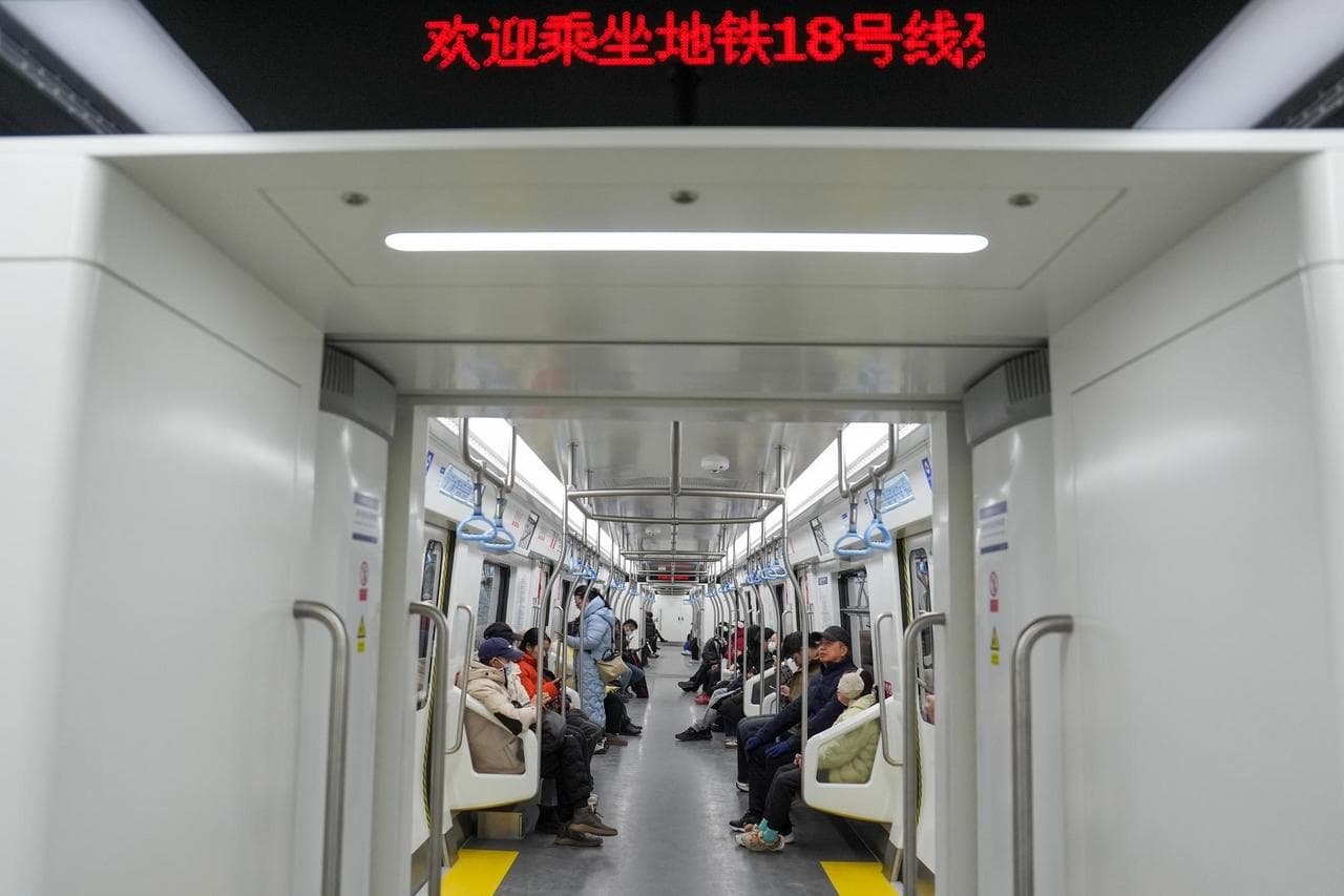 ปักกิ่งเปิดบริการ 'รถไฟใต้ดิน' 3 สายใหม่