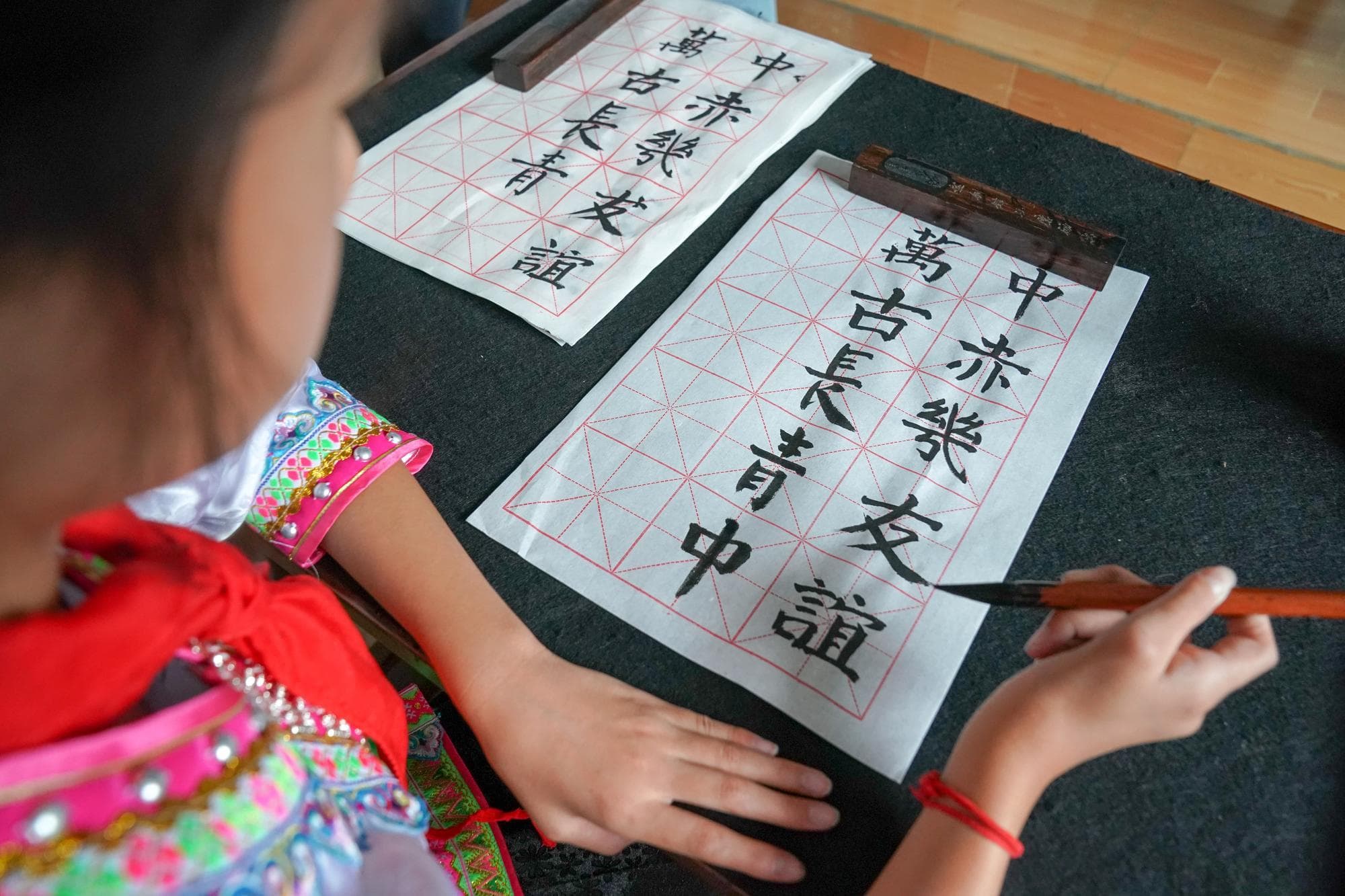 จีนเล็งแก้กฎหมาย 'ภาษาจีนมาตรฐาน' ด้านการพูด-เขียน