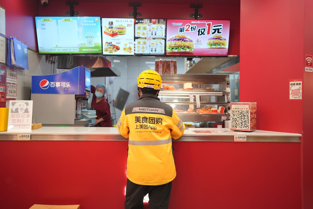 ภาครัฐจีนเริ่มสอบสวนการแข่งขันในอุตสาหกรรม 'ฟู้ดเดลิเวอรี
