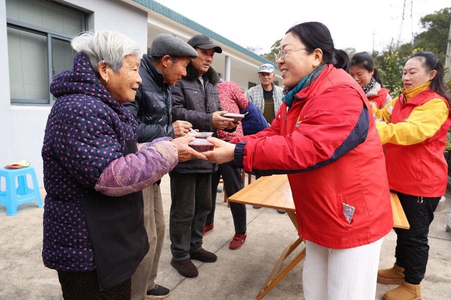 จีนปฏิรูป 'ประกันสังคม' เพิ่มสวัสดิการ นักเศรษฐศาสตร์ชี้คนกล้าใช้เงิน-ดันเศรษฐกิจโต