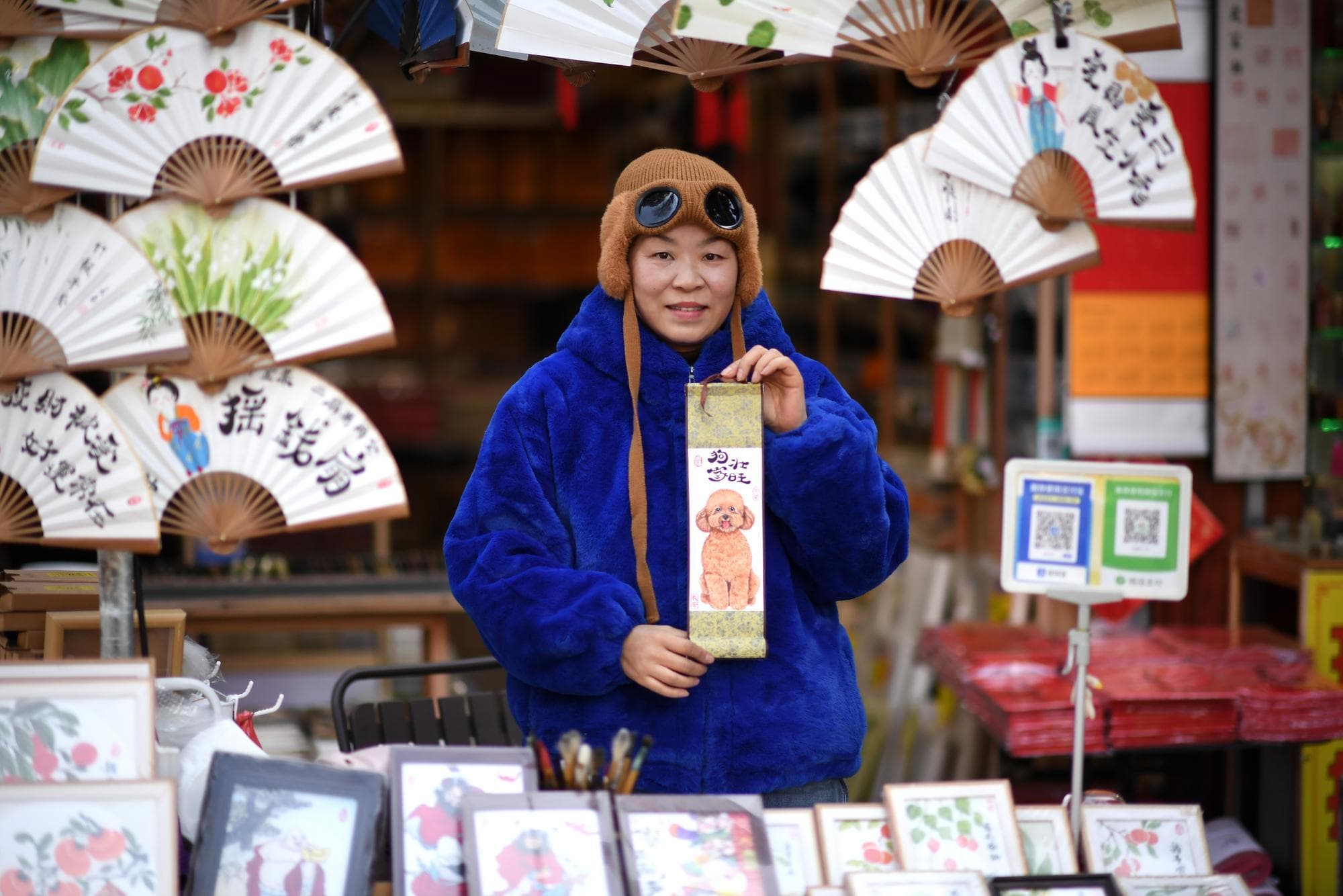 บริการวาด 'ภาพเหมือนสัตว์เลี้ยง' ตามสั่งในส่านซี เอาใจคนรักสัตว์-นทท.