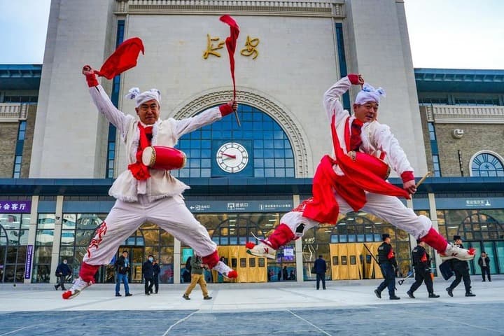 การรถไฟจีนเผยรายได้ขนส่ง ทะลุ 1 ล้านล้านหยวน ในปี 2025