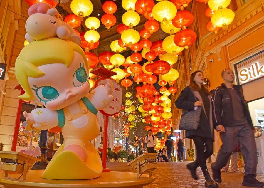 นักท่องเที่ยวแห่เยือน ‘ฮ่องกง’ ช่วงหยุด ‘ตรุษจีน’ วันแรก