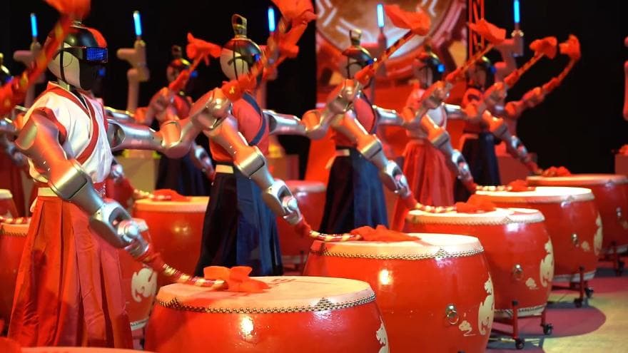 ทัพ ‘หุ่นยนต์’ บุกเวทีงานเลี้ยงตรุษจีน โชว์การแสดงหลากหลายในซานตง