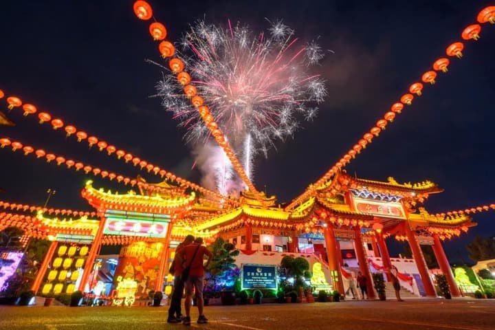 Asia Album : มาเลเซียจัดฉลอง 'ตรุษจีน' เตรียมต้อนรับปีม้าคึกคัก