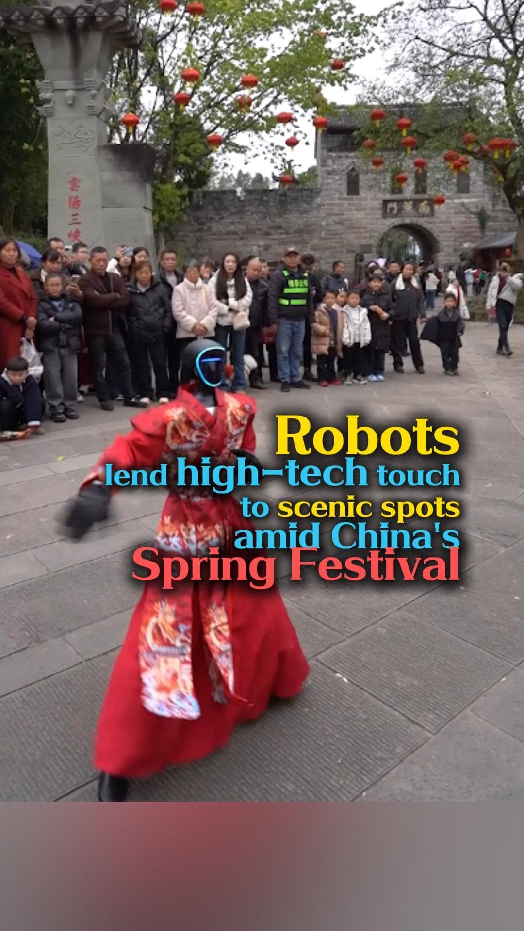 ฉงชิ่งใช้ ‘หุ่นยนต์’ บริการนักท่องเที่ยว สร้างสีสันล้ำสมัยรับตรุษจีน
