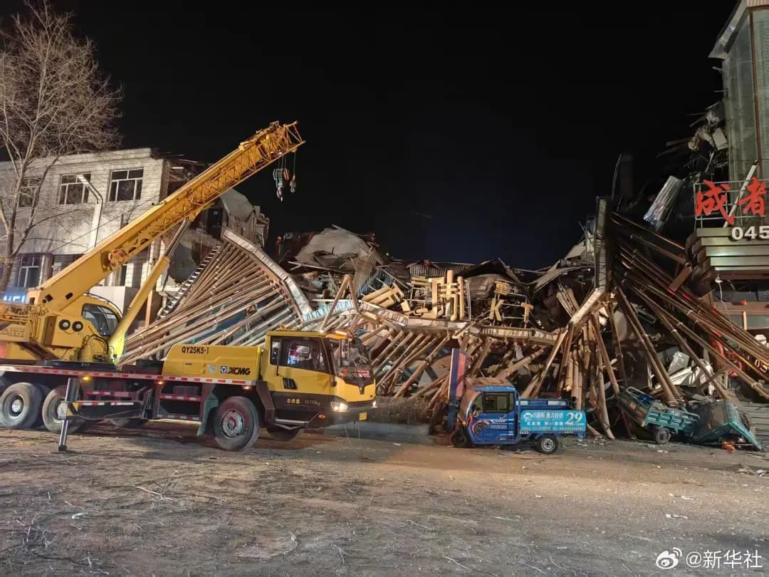 กู้ภัยจีนเร่งช่วย 9 ชีวิต ติดซากอาคารถล่ม ในเมืองไห่หลิน