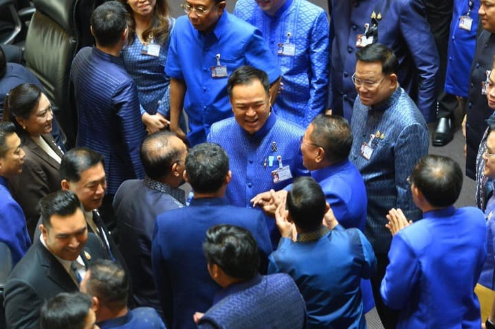 หลี่เฉียงแสดงความยินดี ‘อนุทิน’ รับตำแหน่งนายกฯ อีกสมัย