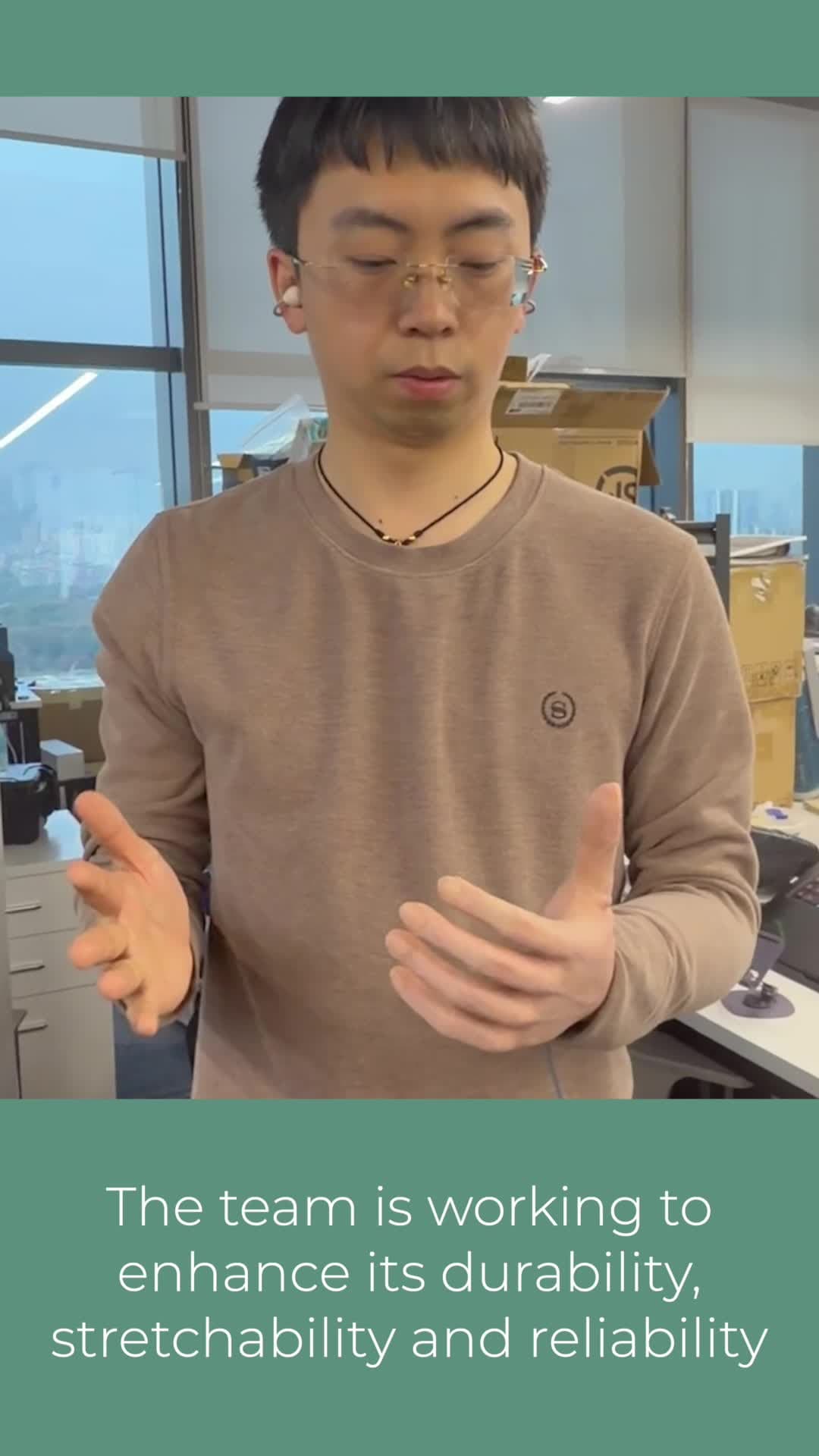 บ.จีนพัฒนา ‘มือเทียม’ เหมือนจริงจนแยกไม่ออก ควบคุมด้วยสัญญาณประสาท