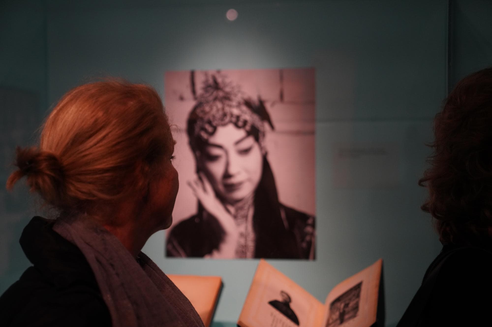 นิวยอร์กจัดนิทรรศการ ‘เหมยหลานฟาง’ เทพีแห่งการร่ายรำงิ้วปักกิ่ง