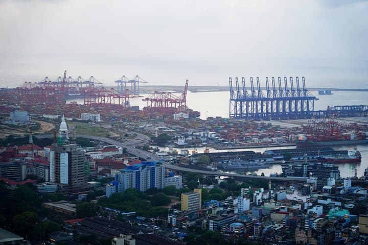 ศรีลังกาใช้ระบบรหัส QR จ่ายเชื้อเพลิง รับมือผลพวงไฟขัดแย้งในตะวันออกกลาง