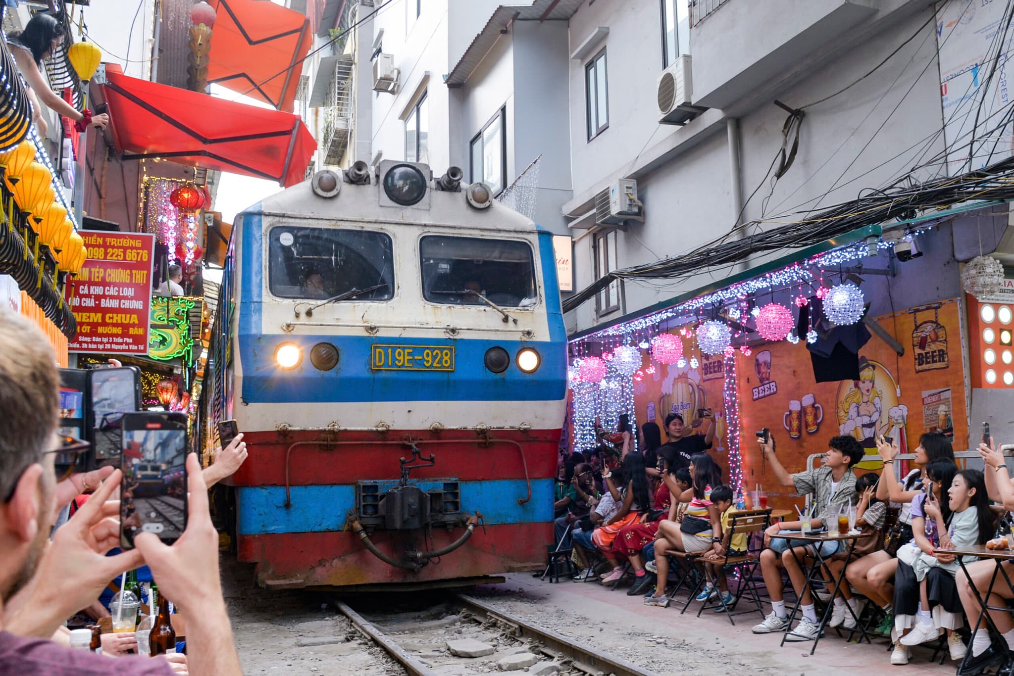 ‘รถไฟเวียดนาม’ ขึ้นค่าตั๋วรถไฟ-ค่าส่งสินค้า รับมือราคาน้ำมันพุ่ง