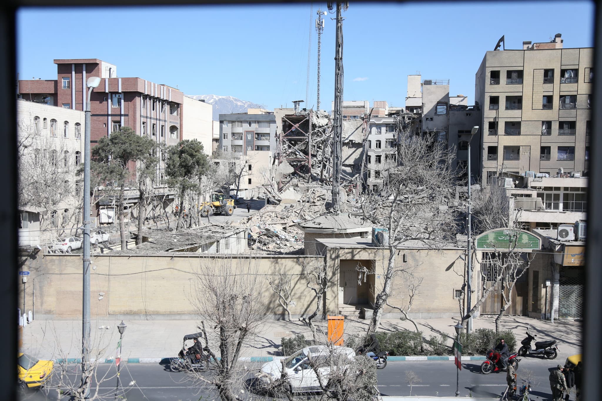 อิสราเอลชี้ จะกำจัด ‘ใครก็ตาม’ ที่ขึ้นเป็นผู้นำอิหร่านต่อจาก ‘คาเมเนอี’