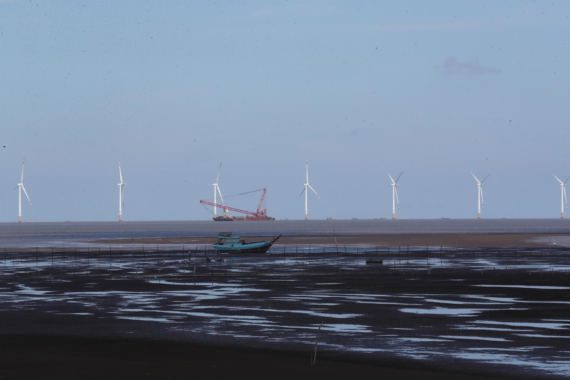 เวียดนามตั้งเป้ามี ‘ศูนย์กลางพลังงานหมุนเวียน’ สองแห่งในปี 2030