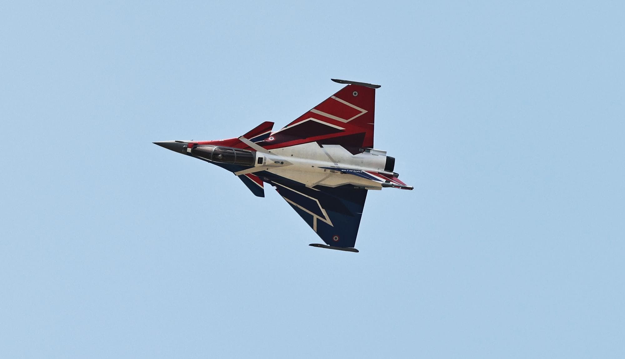 ฝรั่งเศสอนุญาตเครื่องบินสหรัฐฯ เข้าใช้ ‘ฐานทัพ’ ในตะวันออกกลางชั่วคราว