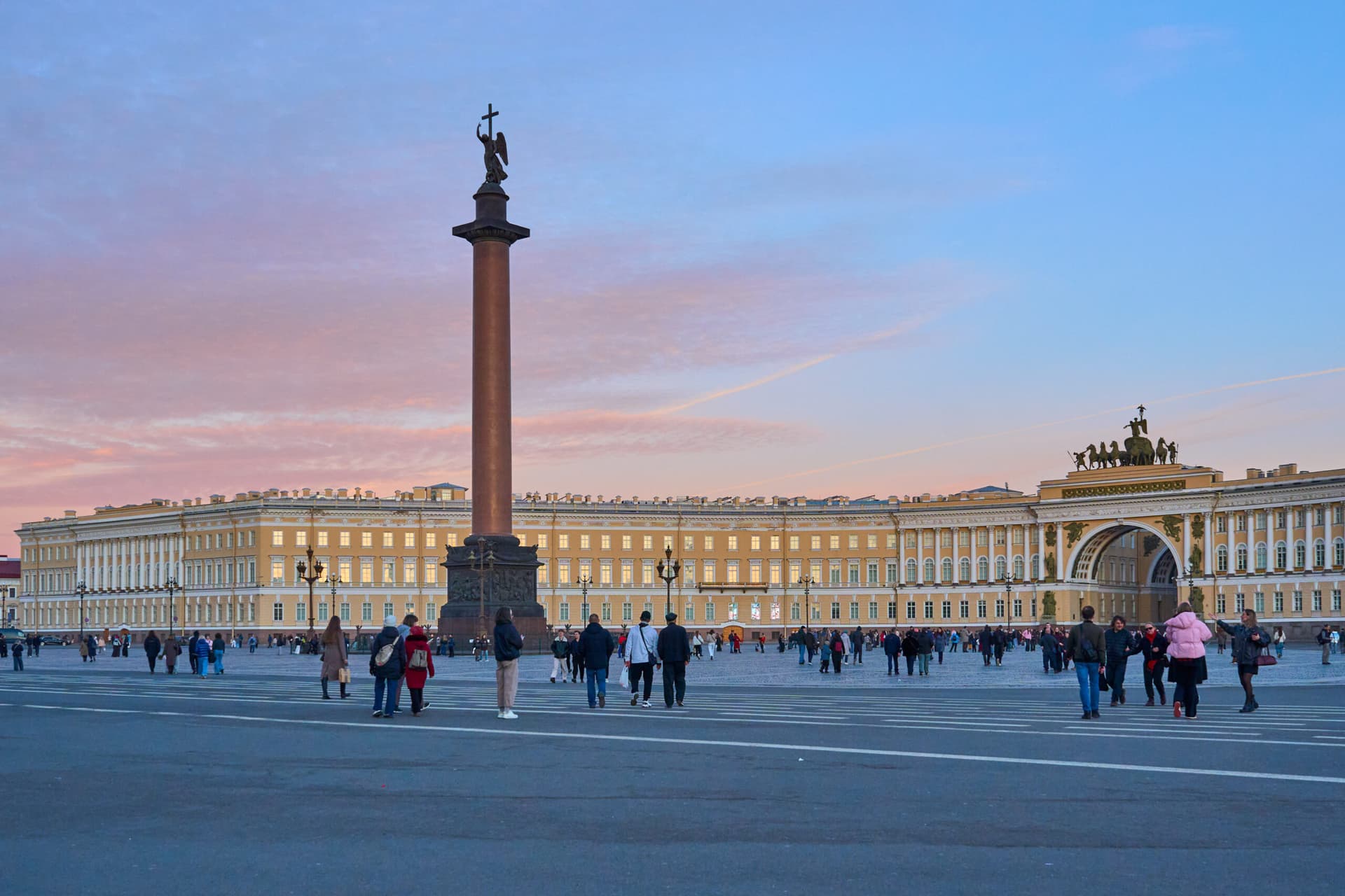 รัสเซียจ่อห้ามส่งออก ‘น้ำมันเบนซิน’ เริ่ม 1 เม.ย. พยุงตลาดในประเทศ