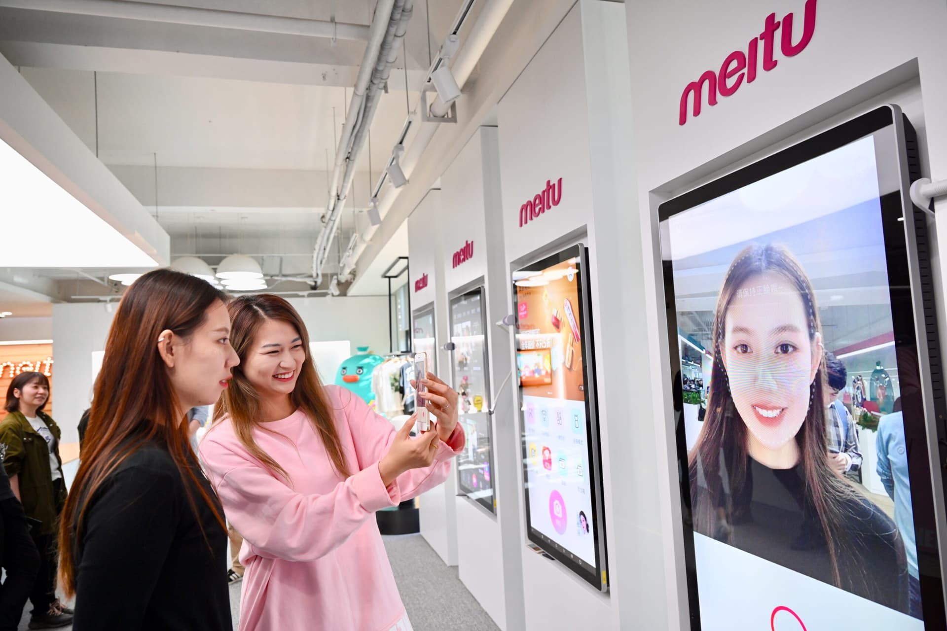 Meitu รายได้โตกว่า 28% ในปี 2025 เดินหน้าแอปฯ ‘แต่งสวย’ พลัง AI