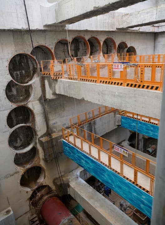 ส่องงานสร้าง ‘อุโมงค์’ ลอดปากแม่น้ำซานย่าในไหหลำ