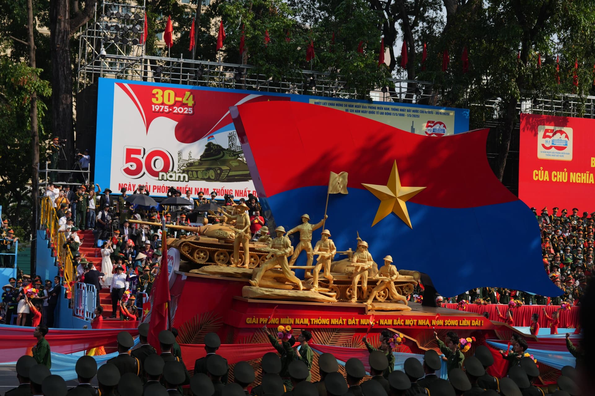 โฮจิมินห์เล็งทุ่มงบ 7 ล้านล้านดอง ให้บริการ ‘รถเมล์ฟรี’