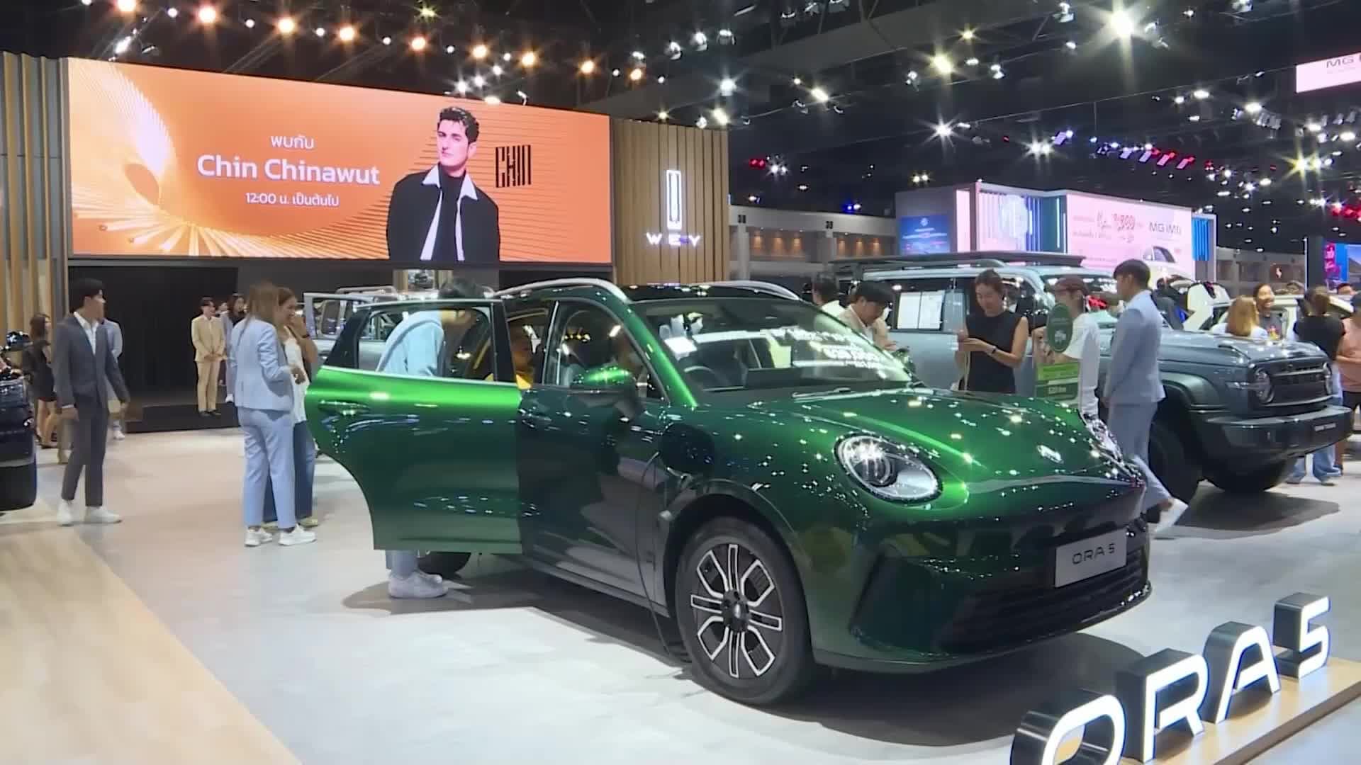 สายสัมพันธ์สองแผ่นดิน : ‘รถอีวีจีน’ มาแรงในไทย ยอดจองมอเตอร์โชว์ 2026 พุ่ง คนหันใช้หนีวิกฤตน้ำมันแพง