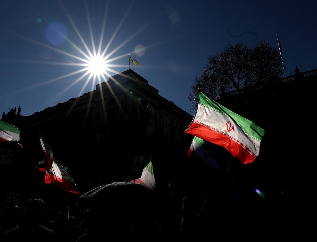 อิสราเอลโจมตี ‘โรงงานปิโตรเคมี’ ในอิหร่าน กระทบกำลังผลิตส่งออกกว่า 85%