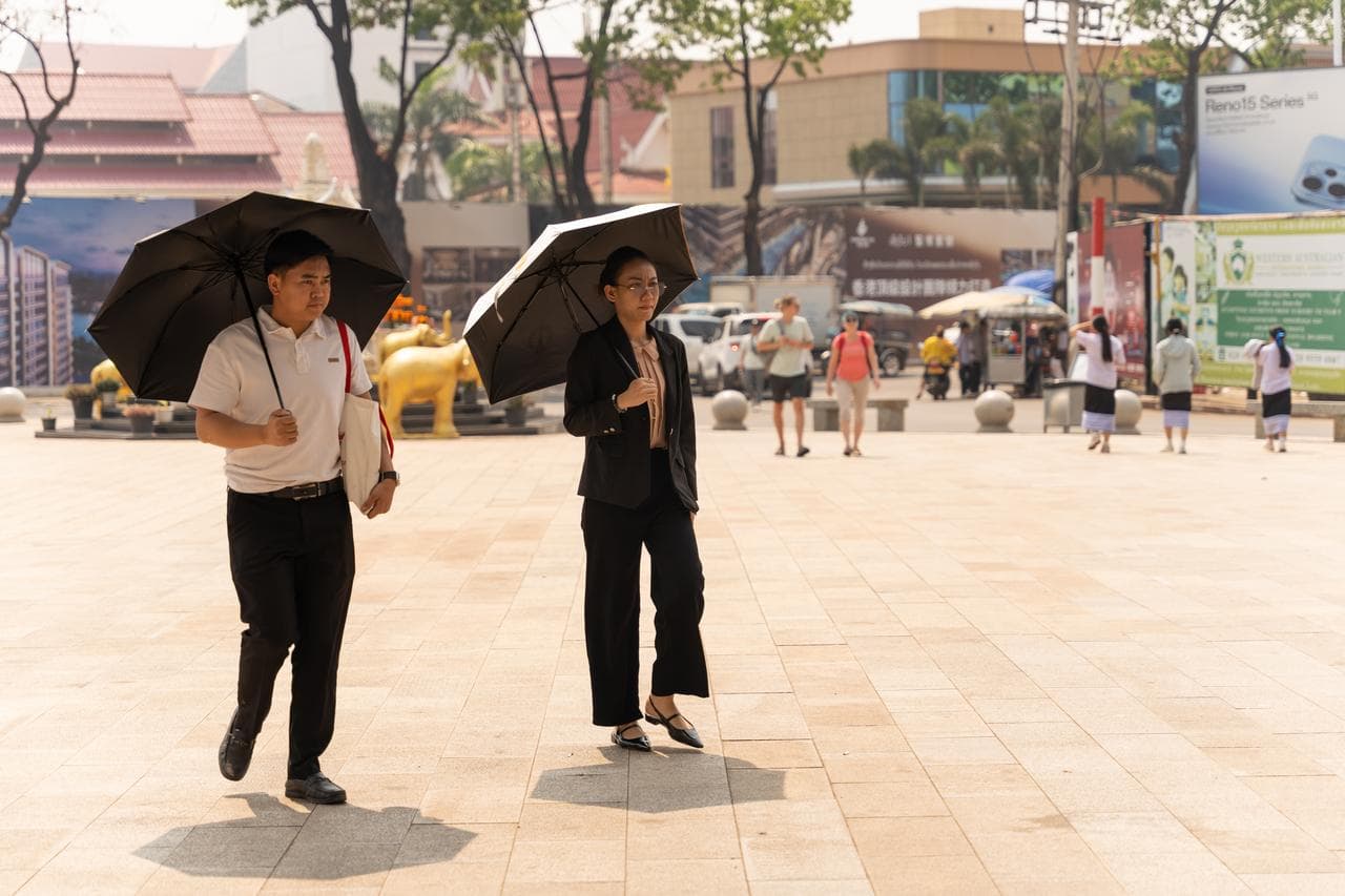 ลาวมลพิษพุ่งสูง ค่า PM 2.5 เกินมาตรฐานทั่วประเทศ พบจุดความร้อนทะลุ 16,000 แห่ง