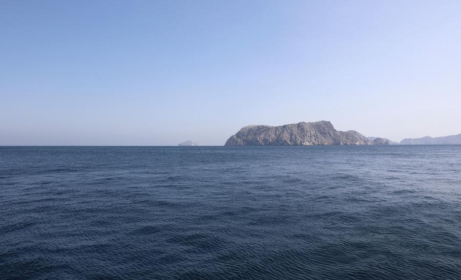 ทรัมป์เผยสหรัฐฯ สกัดยึด ‘เรือสินค้าติดธงอิหร่าน’ ในอ่าวโอมาน